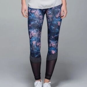 Lululemon floral / Mesh leggings